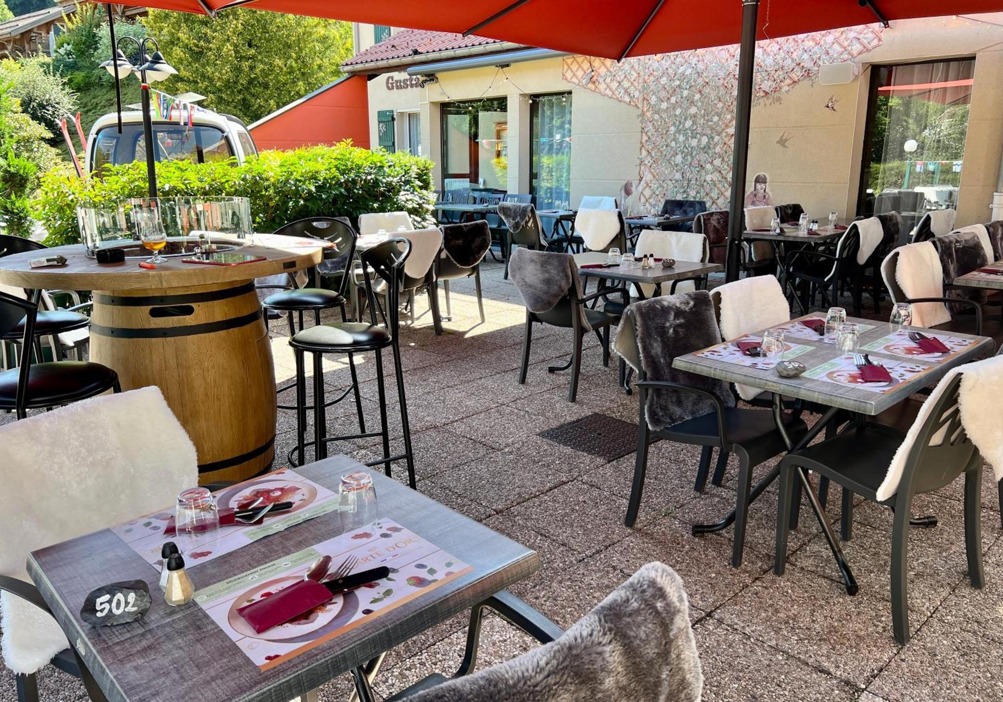 莱丝沙特米纳斯酒店 拉布雷斯 外观 照片