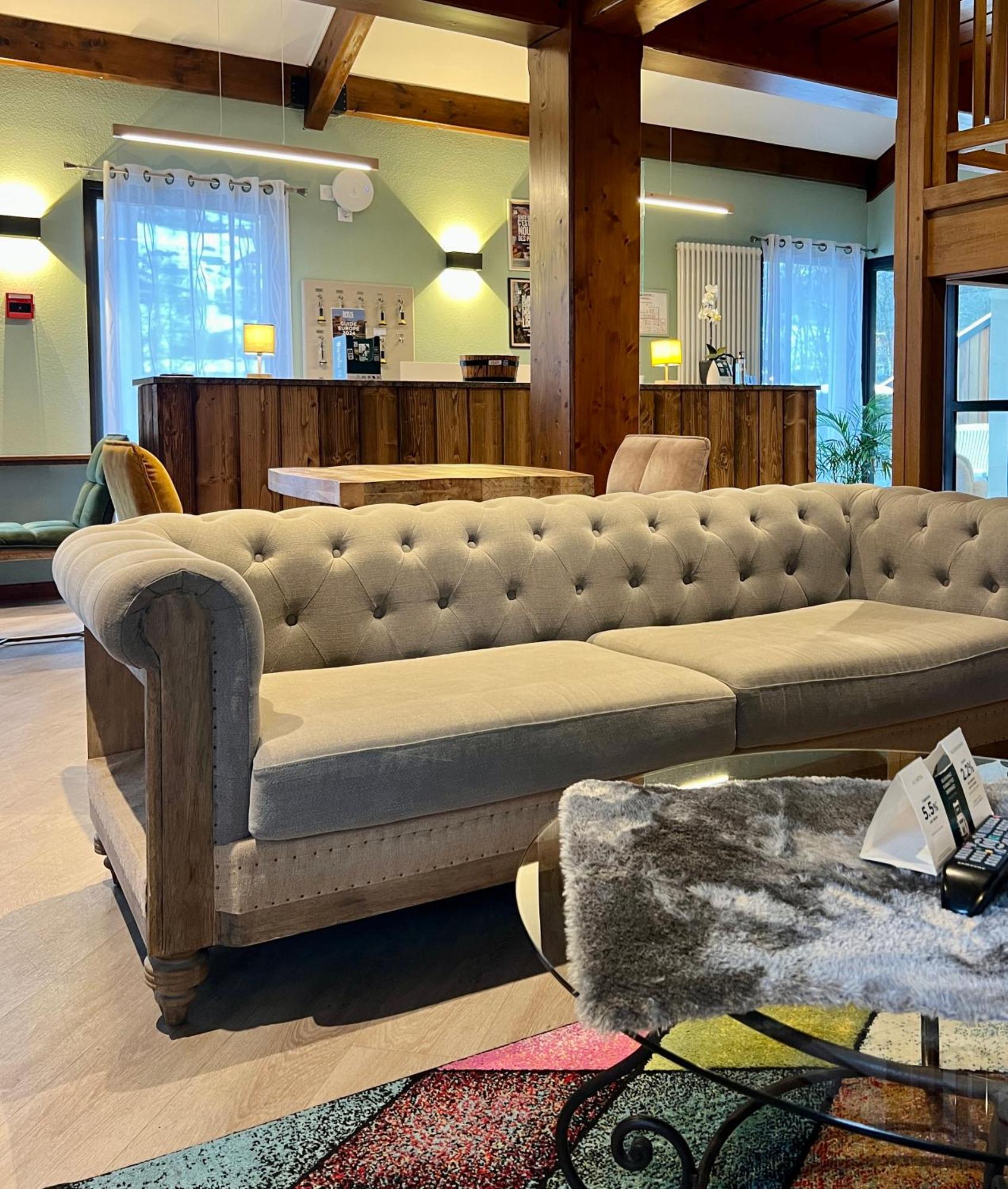 莱丝沙特米纳斯酒店 拉布雷斯 外观 照片